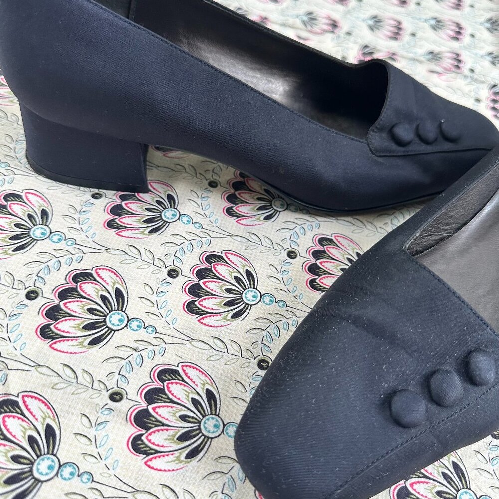 Vintage Mod Black Block Heel Pumps 3 Button Fabric Heels Size 9